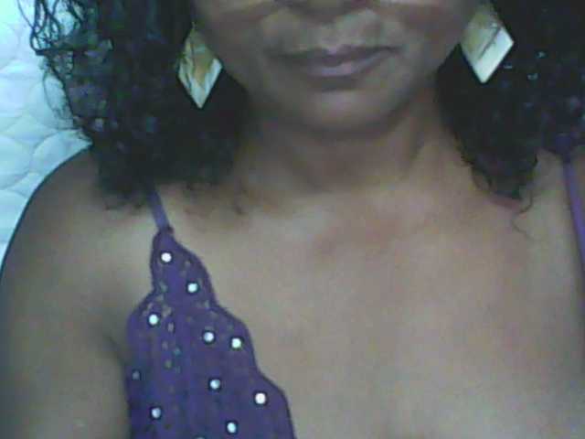 Live sex webcam photo for hotmomsexy #292448892