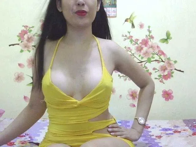Live sex webcam photo for hotsexygoddes #275633349
