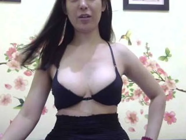 Live sex webcam photo for hotsexygoddes #277163305