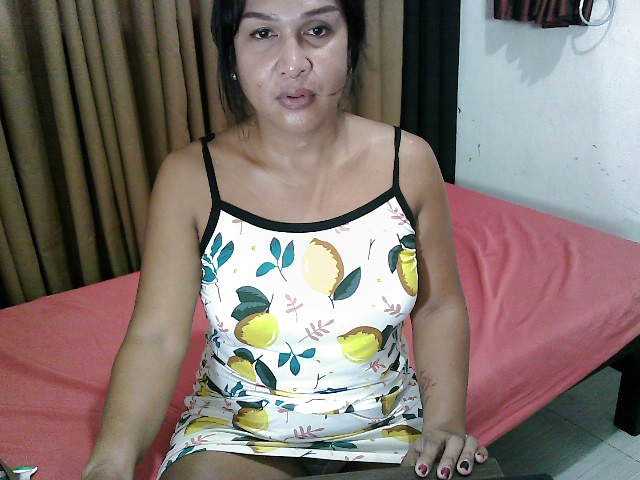 Live sex webcam photo for hottiellajents #292374250