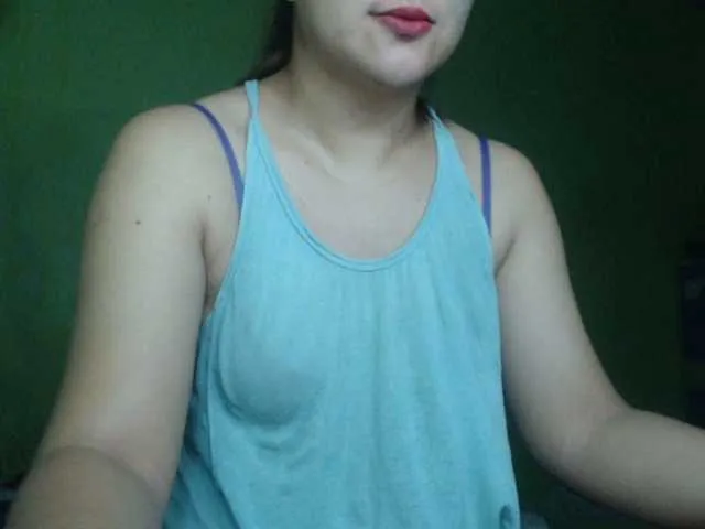 Live sex webcam photo for hottiesgirl #273079837