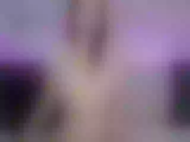 Live sex webcam photo for hotvik #275991913