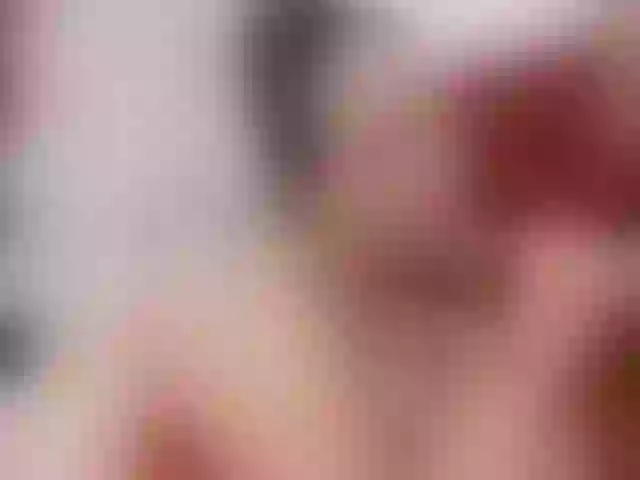 Live sex webcam photo for housemilf #276052903