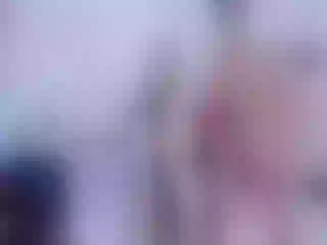 Live sex webcam photo for housemilf #276147023