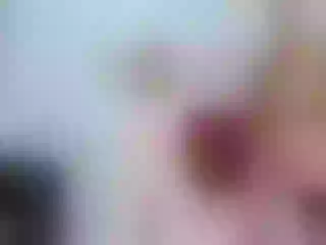 Live sex webcam photo for housemilf #276229047