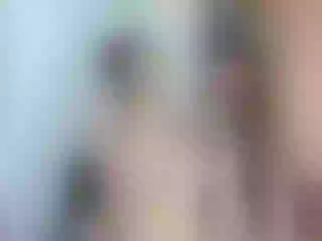 Live sex webcam photo for housemilf #276429398