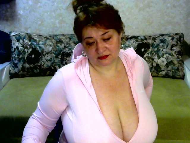 Live sex webcam photo for hugenipple #277018475