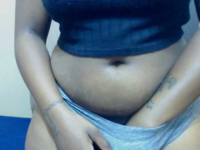 Live sex webcam photo for hugethickt #272885348