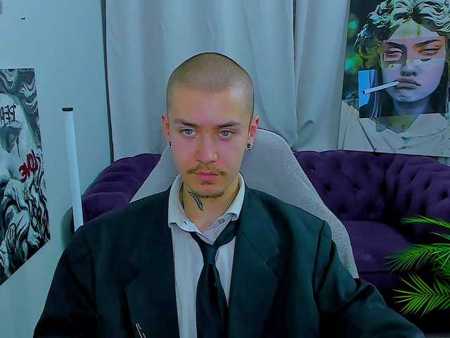 Live sex webcam photo for humpty4dumpty #278270396