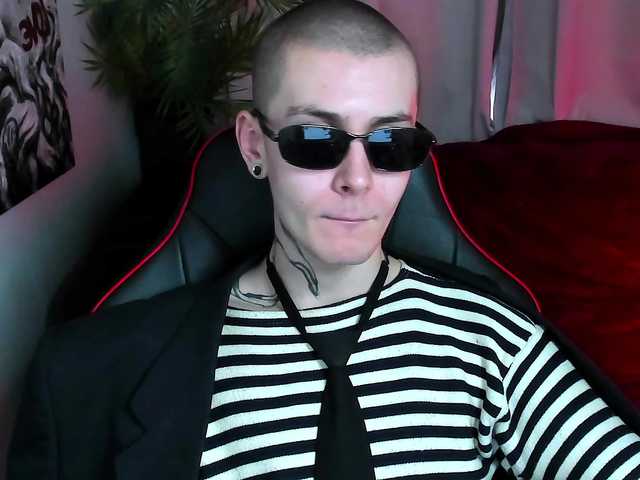 Live sex webcam photo for humpty4dumpty #288794047