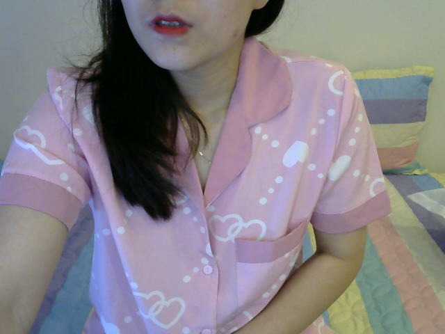 Live sex webcam photo for hye-lovely #274084729