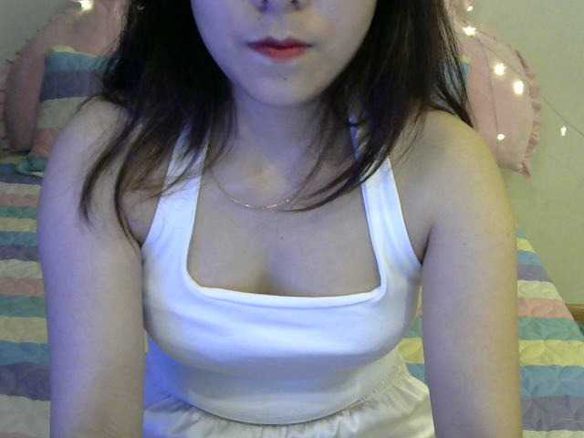 Live sex webcam photo for hye-lovely #274566747