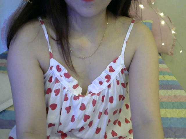 Live sex webcam photo for hye-lovely #274580428