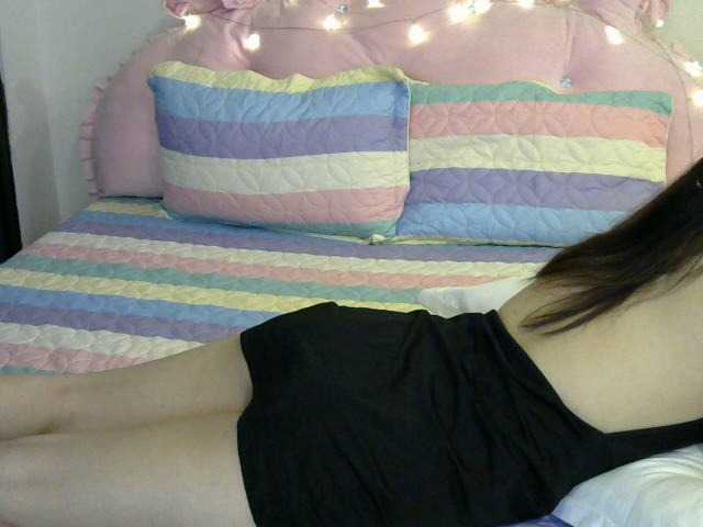 Live sex webcam photo for hye-lovely #274594969