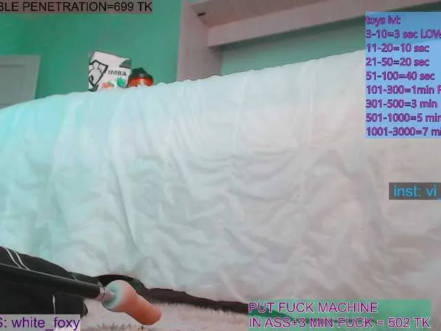 Live sex webcam photo for i-fuckmachine #272906974