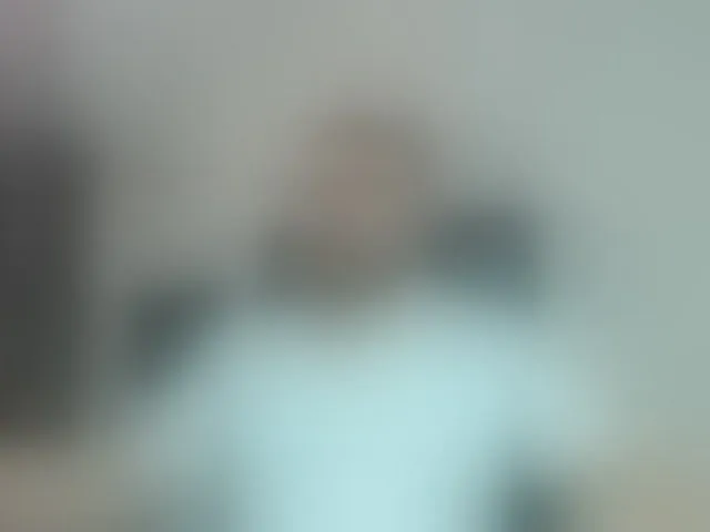 Live sex webcam photo for iFindomguy #293325917