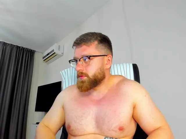 Live sex webcam photo for iFindomguy #293474403