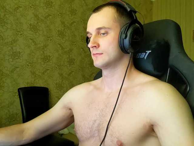 Live sex webcam photo for iMadeon #275958143