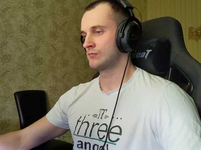 Live sex webcam photo for iMadeon #276248135