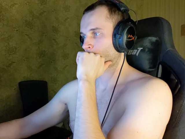 Live sex webcam photo for iMadeon #276263379