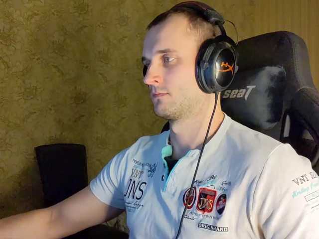 Live sex webcam photo for iMadeon #276370641