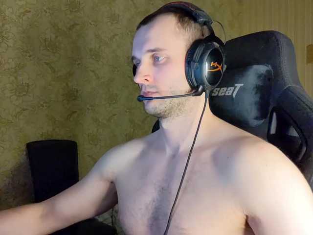 Live sex webcam photo for iMadeon #276385440