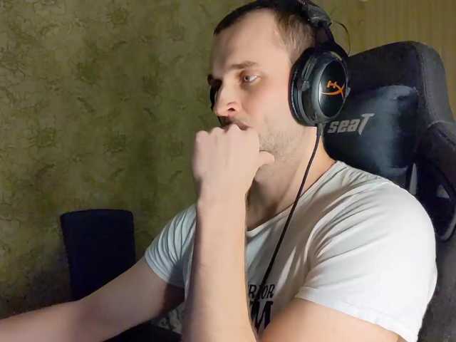 Live sex webcam photo for iMadeon #276503116