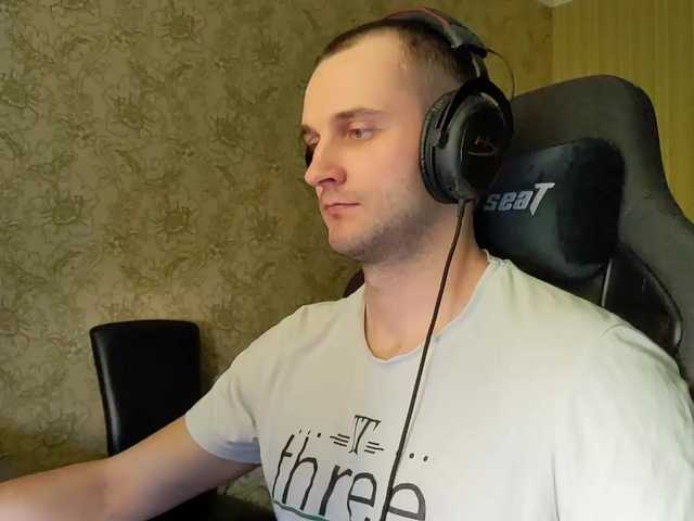 Live sex webcam photo for iMadeon #276543881