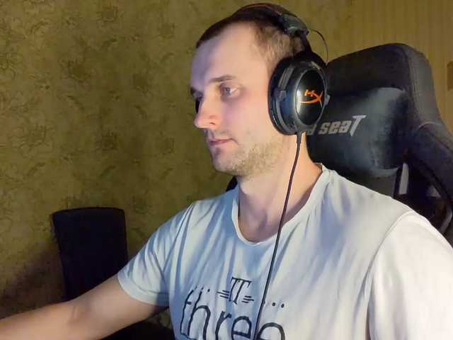 Live sex webcam photo for iMadeon #276614927