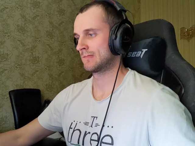 Live sex webcam photo for iMadeon #276683061