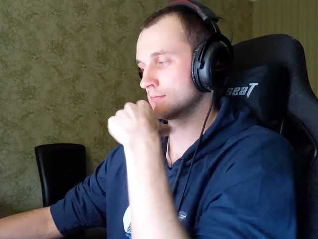 Live sex webcam photo for iMadeon #276717075