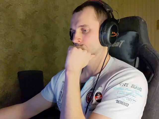 Live sex webcam photo for iMadeon #276761078