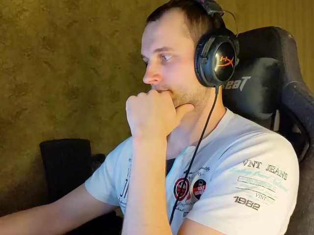 Live sex webcam photo for iMadeon #276776617