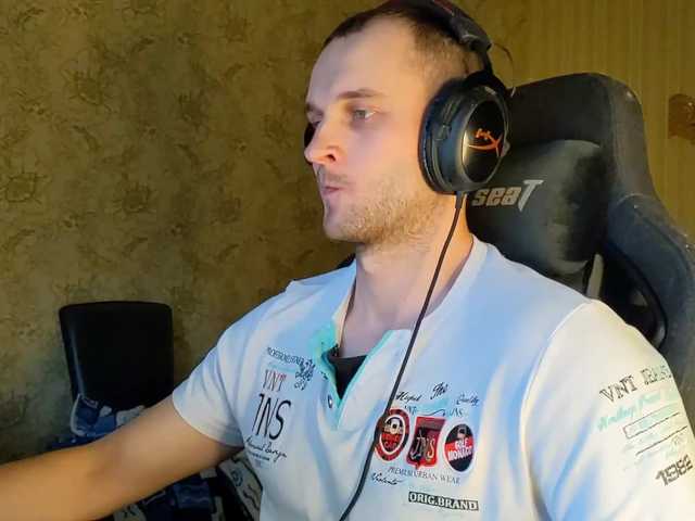 Live sex webcam photo for iMadeon #276788924