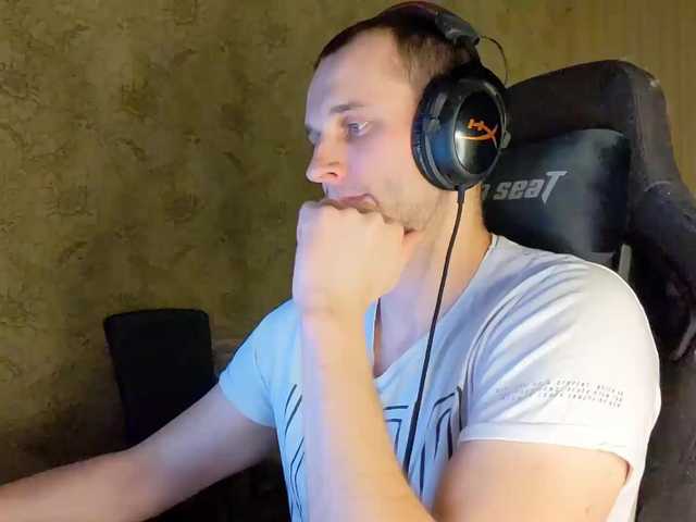 Live sex webcam photo for iMadeon #276915769