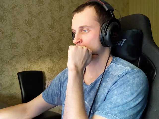 Live sex webcam photo for iMadeon #277022308