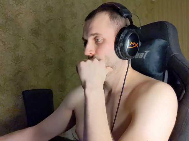 Live sex webcam photo for iMadeon #277048226