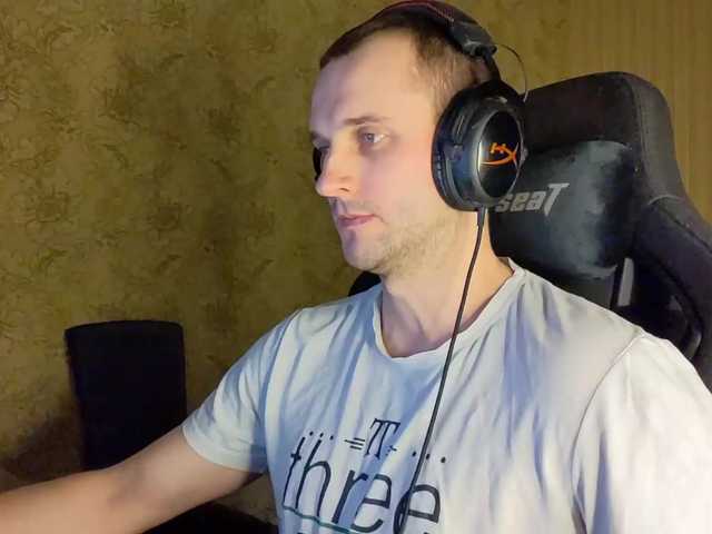 Live sex webcam photo for iMadeon #277078763