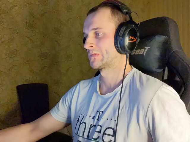 Live sex webcam photo for iMadeon #277085720