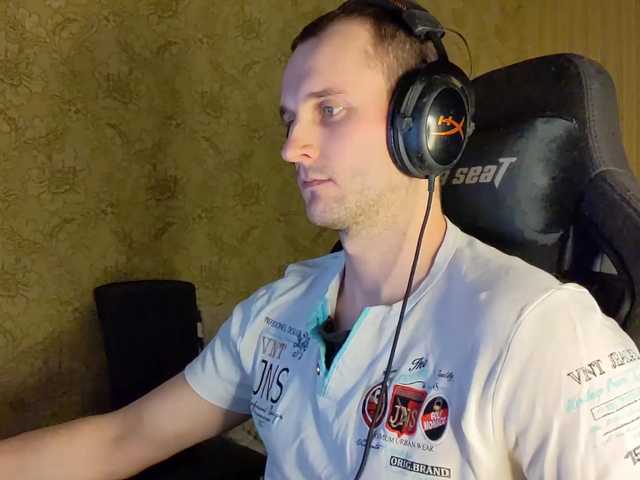 Live sex webcam photo for iMadeon #277112020