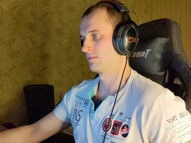 Live sex webcam photo for iMadeon #277181504