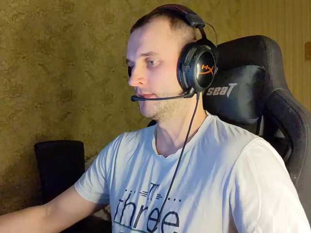 Live sex webcam photo for iMadeon #277210082