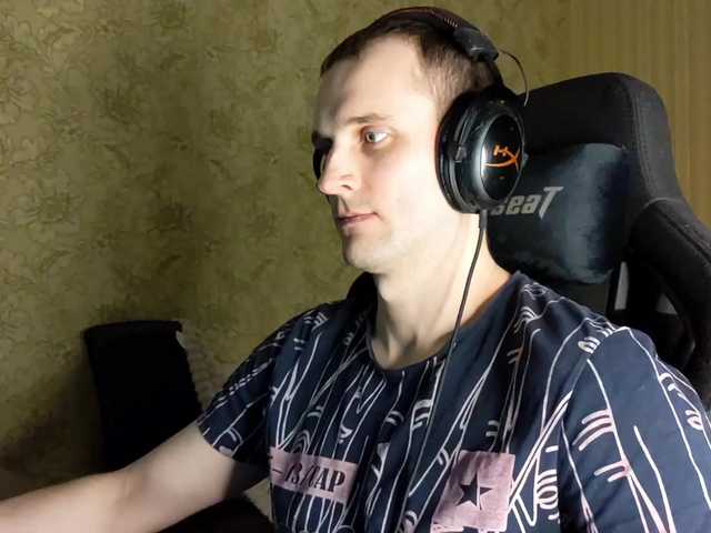 Live sex webcam photo for iMadeon #277334382