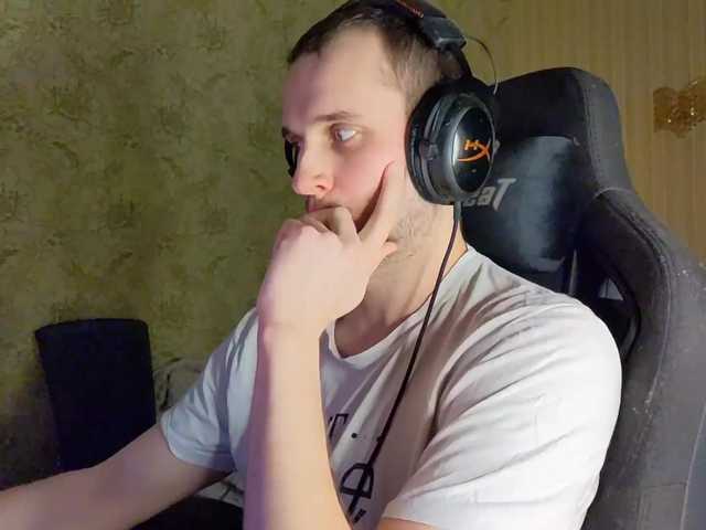 Live sex webcam photo for iMadeon #277374929