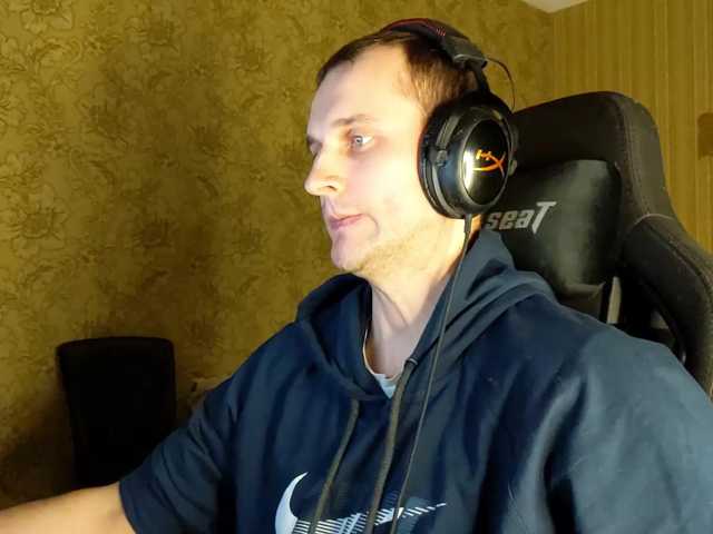 Live sex webcam photo for iMadeon #277395978