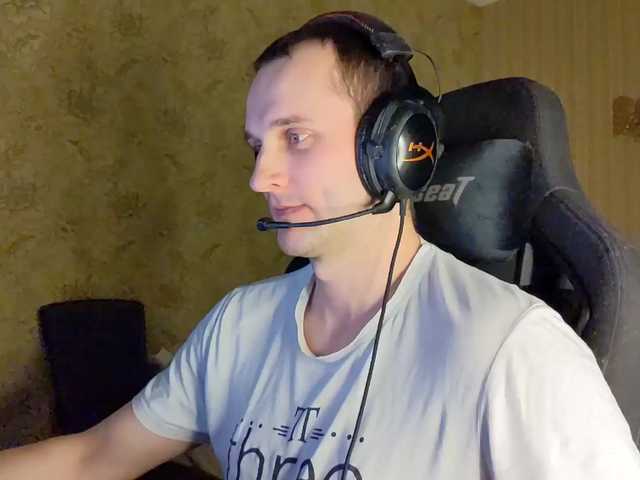 Live sex webcam photo for iMadeon #277437735