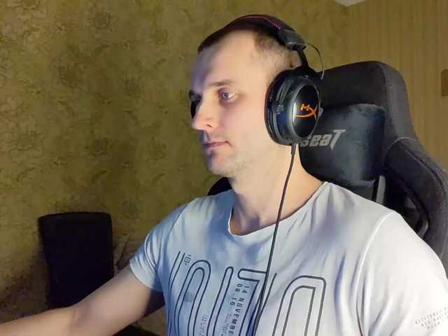 Live sex webcam photo for iMadeon #277443644