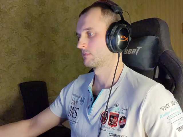 Live sex webcam photo for iMadeon #277456842