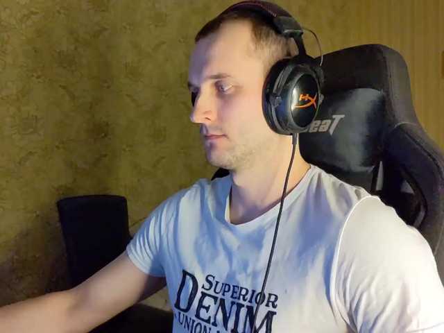 Live sex webcam photo for iMadeon #277497102