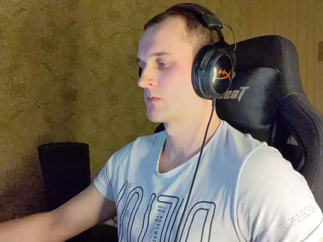 Live sex webcam photo for iMadeon #277510657